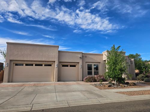 8101 Merissa Ln Ne, Albuquerque, NM, 87122-3762 | Card Image