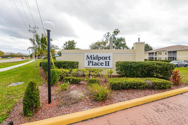 103 - 1540 Se Royal Green Cir, Condo with 2 bedrooms, 2 bathrooms and null parking in Port St. Lucie FL | Image 23
