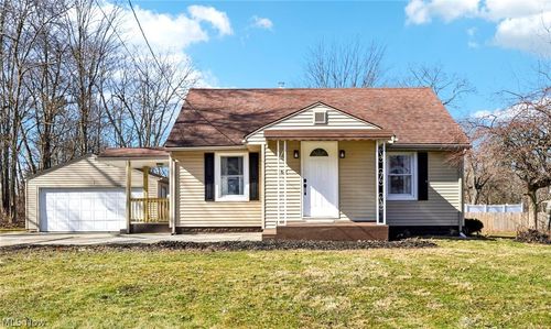 62 Jacobs Rd, Hubbard, OH, 44425-1938 | Card Image