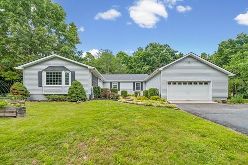 6110 Cansler Subdivision Rd, Hopkinsville, KY, 42240-8803 | Card Image