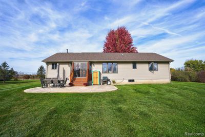 7316 E Potter Road, Home with 3 bedrooms, 1 bathrooms and null parking in Davison Twp MI | Image 3