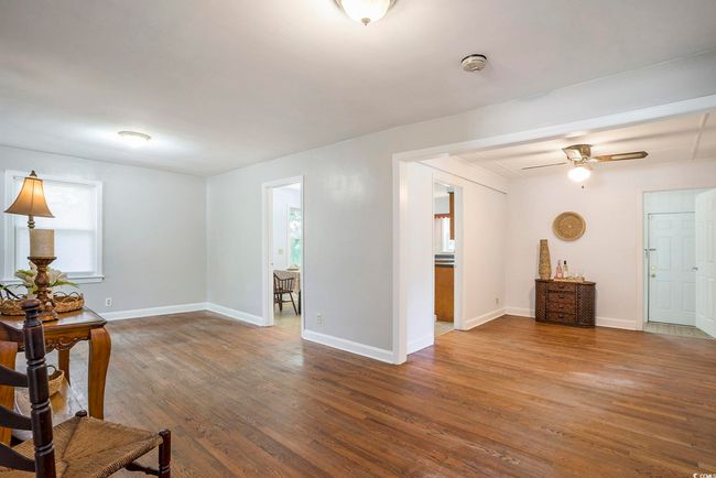 602 3 Rd Ave N, House other with 3 bedrooms, 2 bathrooms and 4 parking in Myrtle Beach SC | Image 5