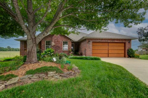 974 Jake Flood Cir, Nixa, MO, 65714-7858 | Card Image