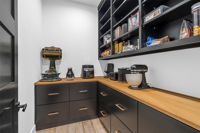View of pantry | Image 16