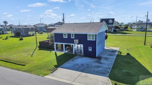 16527 Lewis Scott Rd, Jamaica Beach, TX, 77554 | Card Image