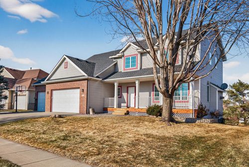 7716 7th St N, Oakdale, MN, 55128-5375 | Card Image