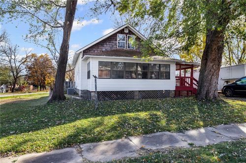 1017 Pacific Ave, Osawatomie, KS, 66064-1518 | Card Image