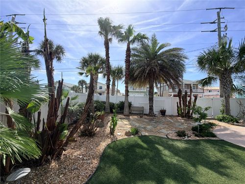 2656 S Ocean Shore Blvd, FLAGLER BEACH, FL, 32136-4017 | Card Image