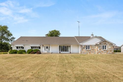 20 N Carbon Hill Rd, Coal City, IL, 60416-9518 | Card Image
