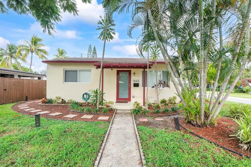 1645 Ne 16th Avenue Ne, Fort Lauderdale, FL, 33305 | Card Image