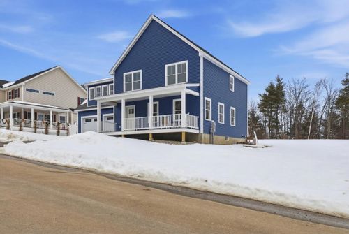 35 Eisenhower Dr, Rochester, NH, 03867-4494 | Card Image