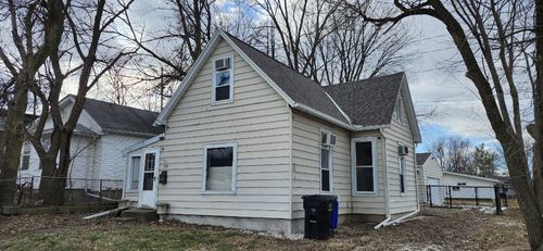 1328 N Mason St, Bloomington, IL, 61701-1631 | Card Image