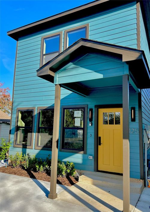 125 4th St, Dickinson, TX, 77539-2450 | Card Image