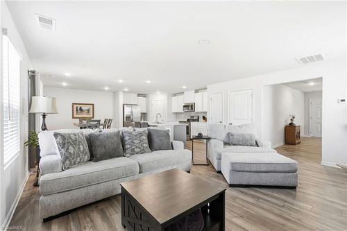 2949 Legacy Ridge Ln, Catawba, NC, 28609-9547 | Card Image