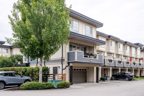 36-19477 72a Ave, Surrey, BC, V4N6M2 | Card Image