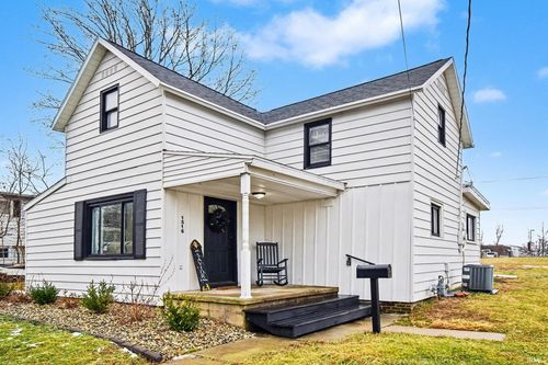 1516 E Jefferson St, Warsaw, IN, 46580-3629 | Card Image