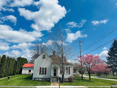 202 W Crawford Ave, Monterey, TN, 38574-1118 | Card Image