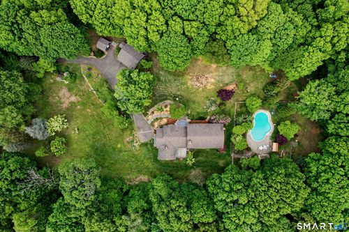 16 Shady Ln, Redding, CT, 06896-2322 | Card Image