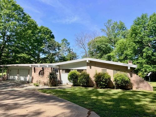 1021 Le Duke Blvd, Longview, TX, 75601-4038 | Card Image