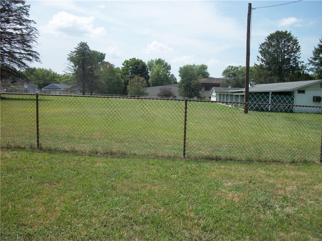 102 Nemacolin Rd, House other with 3 bedrooms, 3 bathrooms and 2 parking in Carmichaels PA | Image 9