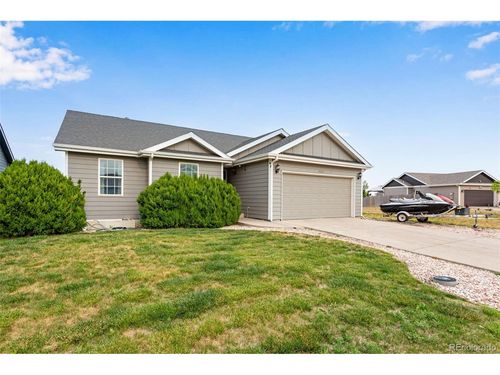 3810 Dove Ln, Evans, CO, 80620-9511 | Card Image