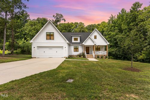 2412 Windy Hill Rd, Durham, NC, 27703-5846 | Card Image