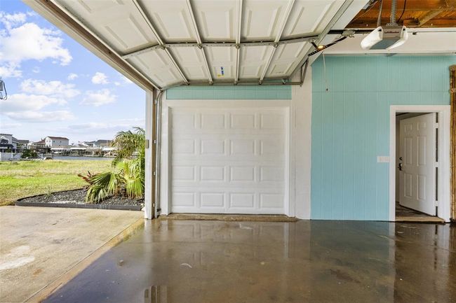 Golfcart garage | Image 32