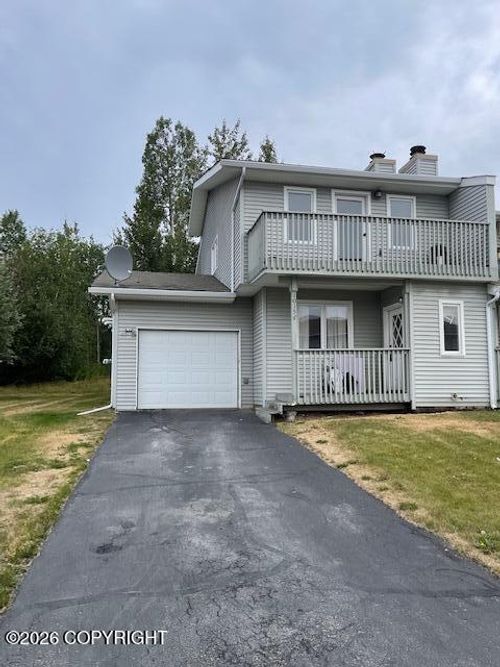 1035 E Seneca Avenue, Wasilla, AK, 99654 | Card Image