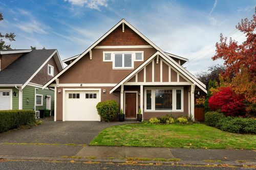 2324 Malaview Ave, Sidney, BC, V8L2E8 | Card Image