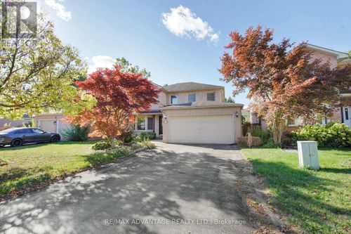 51 Laurel Crescent, London North (North M), ON, N6H4X5 | Card Image