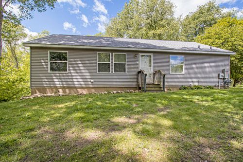 7929 N 48th St, Augusta, MI, 49012-9695 | Card Image