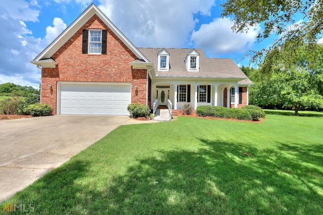557 Arrowhead Cir, House other with 3 bedrooms, 2 bathrooms and null parking in Rutledge GA | Image 5