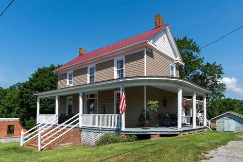 3681 Middlebrook Village Rd, MIDDLEBROOK, VA, 24459-2125 | Card Image