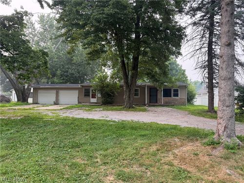 6933 Navarre Rd Sw, Massillon, OH, 44646-9459 | Card Image