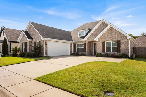 2509 Hurricane Gardens Dr, Bryant, AR, 72019-7063 | Card Image