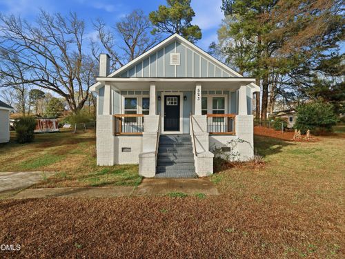 523 E Nelson Ave, Wake Forest, NC, 27587-2413 | Card Image