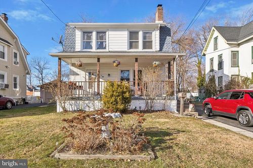 20 N Llanwellyn Ave, GLENOLDEN, PA, 19036-1324 | Card Image