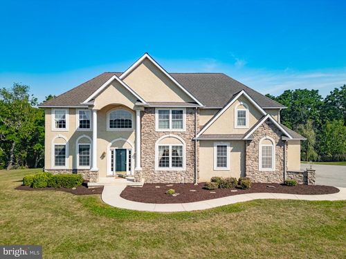 3940 Whitetail Court, SCHNECKSVILLE, PA, 18078 | Card Image