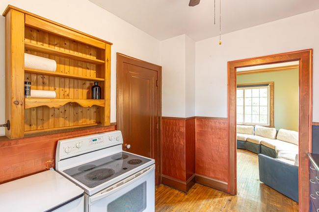 11 E White St, House other with 3 bedrooms, 2 bathrooms and null parking in Ely MN | Image 18