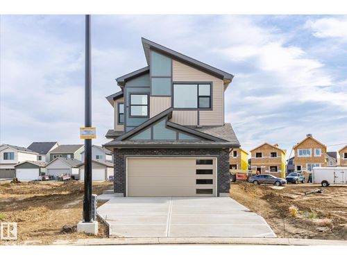 22607 89 Ave Nw, Edmonton, AB, T5T7W8 | Card Image