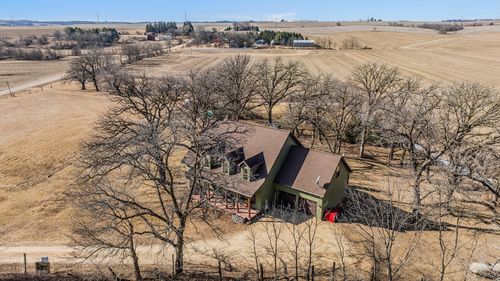 244 E Oak Grove Rd, LEAF RIVER, IL, 61047-9432 | Card Image