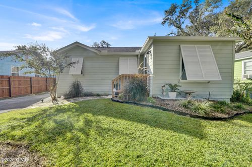 1611 Lake Ave, Panama City, FL, 32401-1237 | Card Image