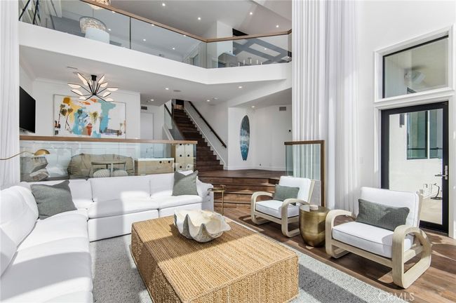 2492 Glenneyre St, House other with 4 bedrooms, 6 bathrooms and 2 parking in Laguna Beach CA | Image 4