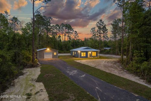 9640 Pocklington Ave, Hastings, FL, 32145-4527 | Card Image