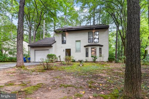 44550 White Pine Ct, CALIFORNIA, MD, 20619-6120 | Card Image