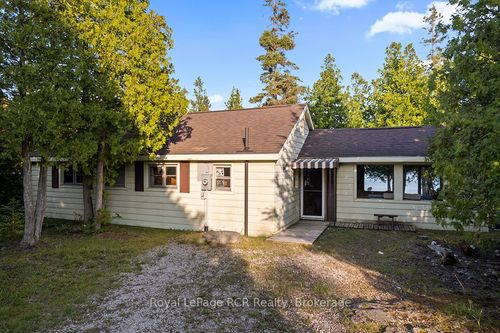 403 Eagle Rd, Tobermory, ON, N0H2R0 | Card Image
