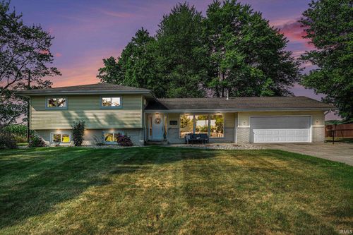 11298 20 Highway, Middlebury, IN, 46540 | Card Image