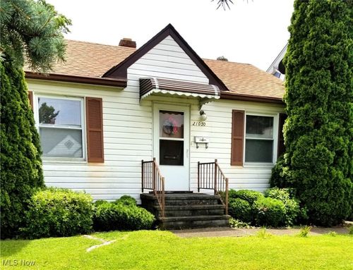 21050 N Vine Ave, Euclid, OH, 44119-2436 | Card Image