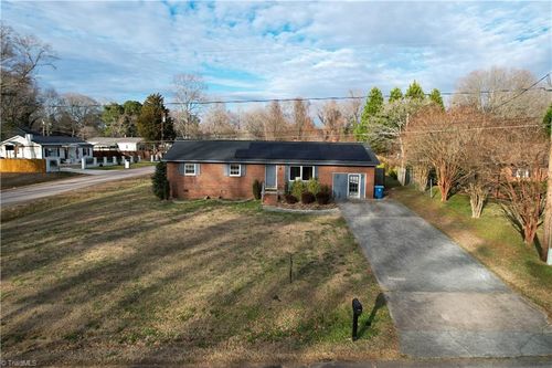 452 Mirror Lake Rd, Salisbury, NC, 28146-8374 | Card Image