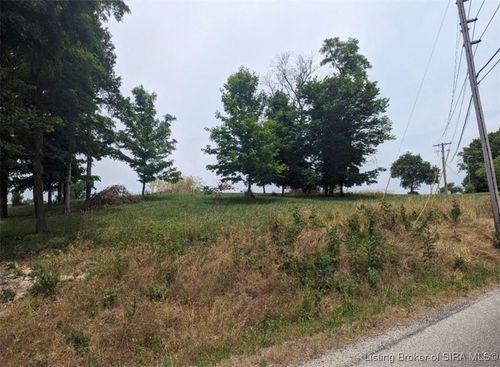 2161 Tallman Dr, Hanover, IN, 47243 | Card Image